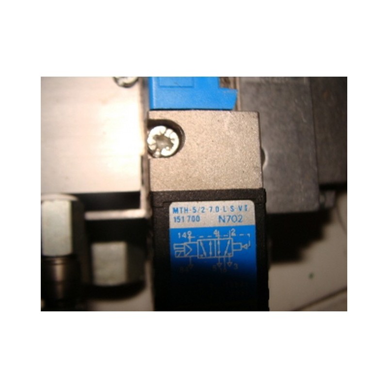 FESTO SOLENOID VALVE 151700