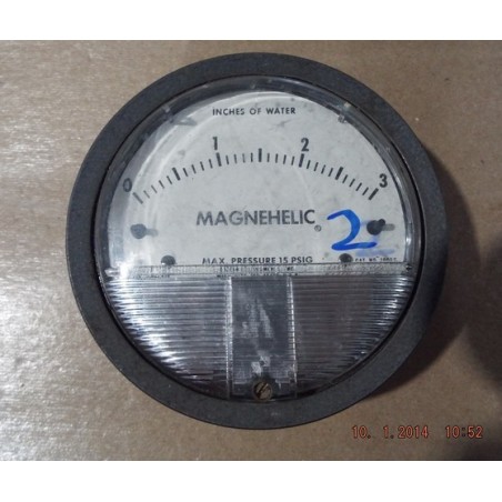 DWYER MAGNEHELIC 15 PSIG 0-3