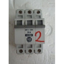 ALLEN BRADLEY 1492-CB3-H200