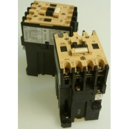 ALLEN BRADLEY CONTACTOR 100-A24NZ*3