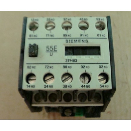 Siemens 3TH8394-0B Relay: 4NO/4NC Contacts, 24VDC Coil Voltage