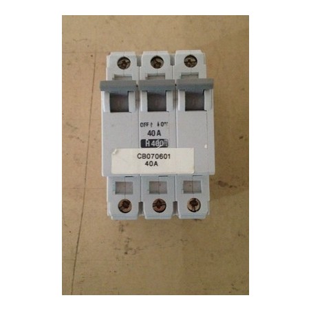 ALLEN BRADLEY 1492-CB3 H 400 40A