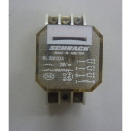 SCHRACK R1 301 024 + SOCKET