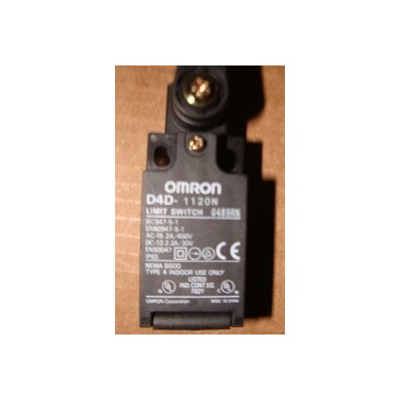 OMRON D4D-1120N LIMIT SWITCH 