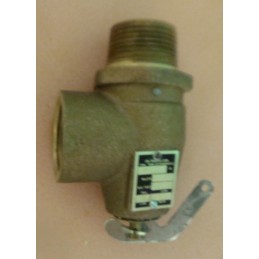 CONBRACO POP SAFETY VALVE 1"M X 1"F