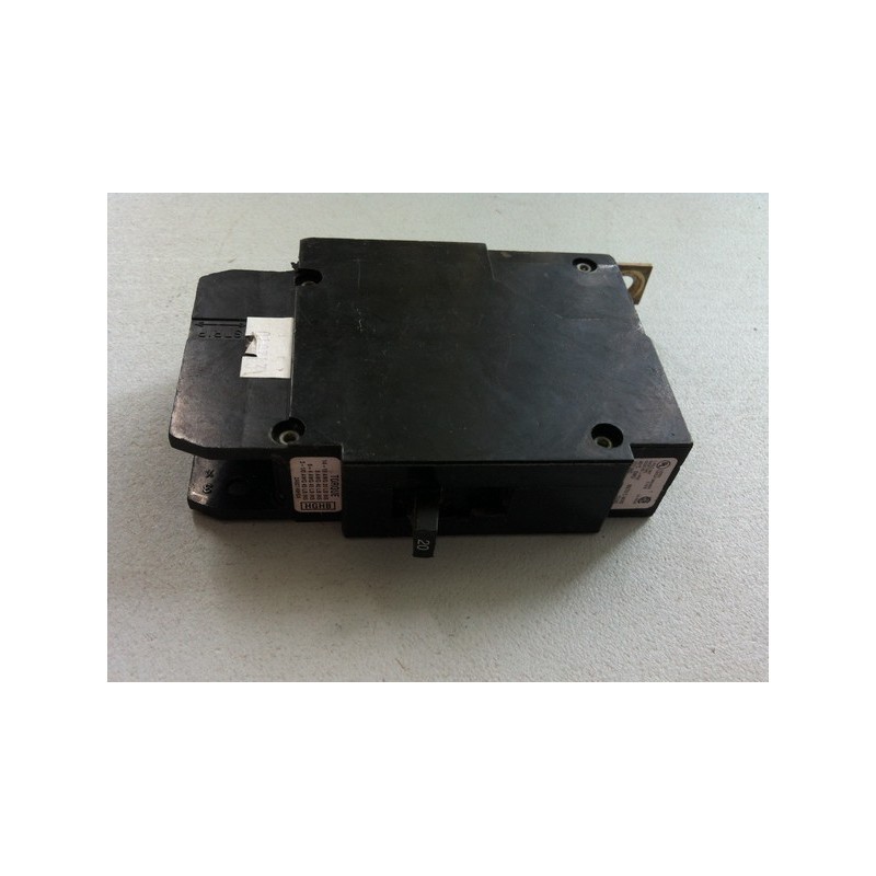 CUTLER HAMMER HGHB1020 20AMP