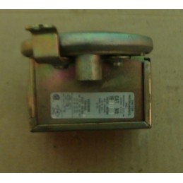 DWYER PRESSURE SWITCH 19101