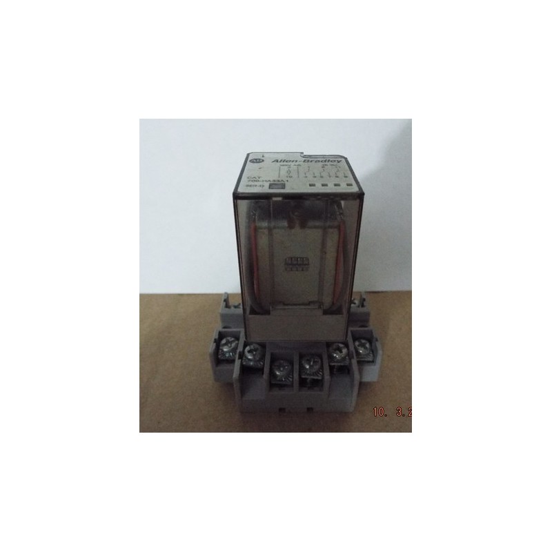 ALLEN BRADLEY 700-HA33A1