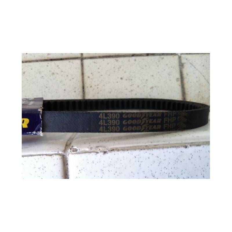 GOOD YEAR BELT 4L390 