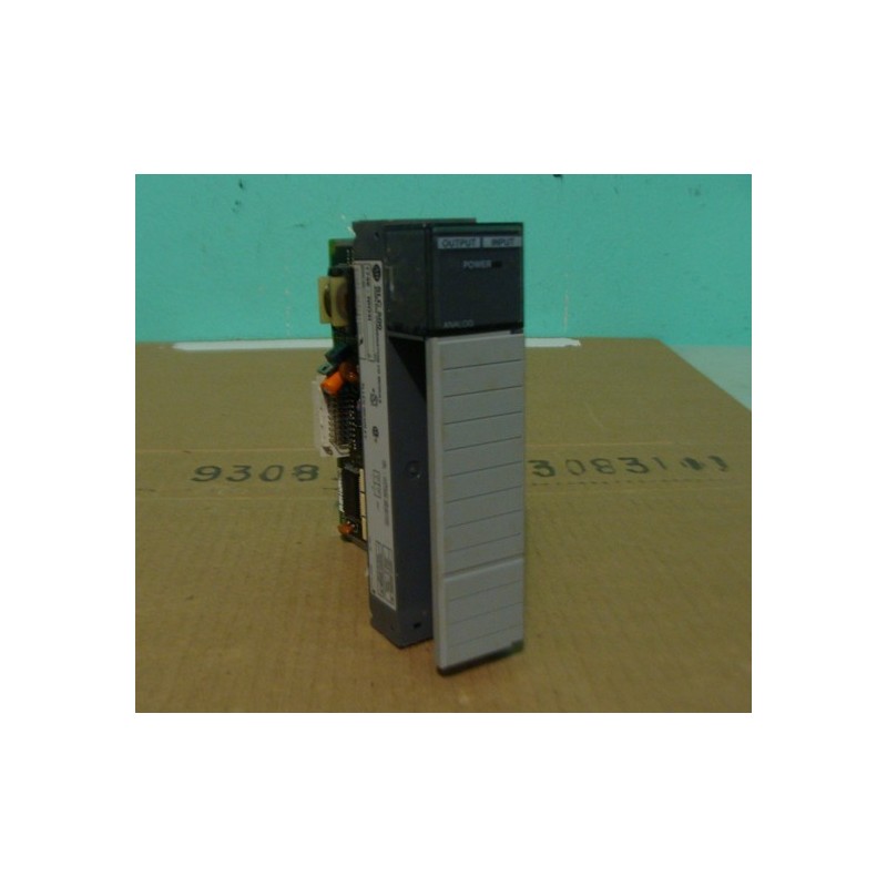 ALLEN BRADLEY ANALOG OUTPUT MODULE SLC 500 1746-NIO4I