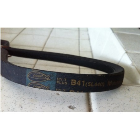 GOOD YEAR BELT B41