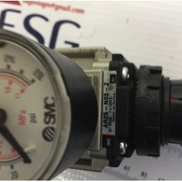 SMC PNEUMATIC GAUGE  160PSI