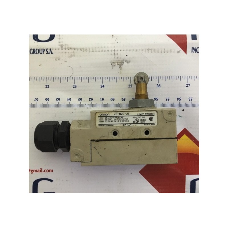 OMRON LIMIT SWITCH ZE-002-2S