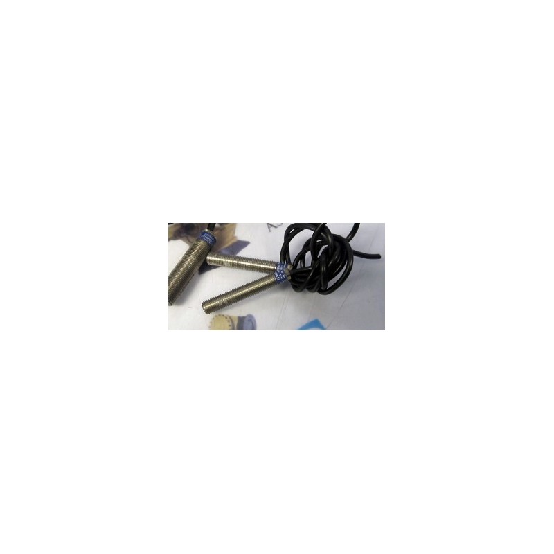 TELEMECANIQUE XS1-M12KP340D INDUCTIVE SENSOR 24VDC 200MA XS