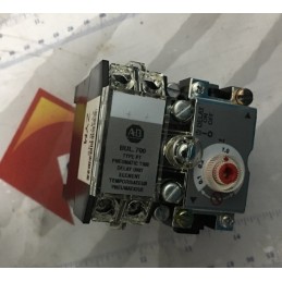 ALLEN BRADLEY ELECTRICALLY HELD RELAY BUL 700 TYPE R