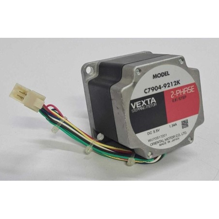 Motor paso a paso VEXTA ORIENTAL C7904-9212K 2 FASES 0,9/PASO DC 5,5V 1,34A