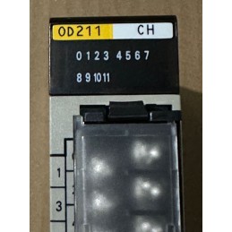 OMRON MODULE C200H-0D211 