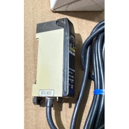 OMRON PHOTOELECTRIC SWITCH E3X-A51 2M