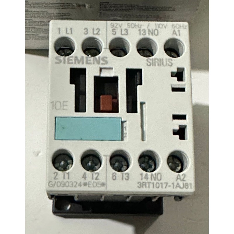 SIMENS CONTACTOR - 3RT1017-1AJ61