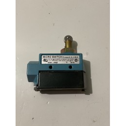 Honeywell BZE6-2RQ8 Limit Switch with Roller Plunger Actuator