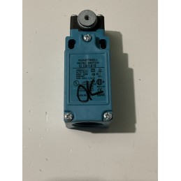 Honeywell GLDB01A1B Limit Switch with Side Rotary Roller Lever