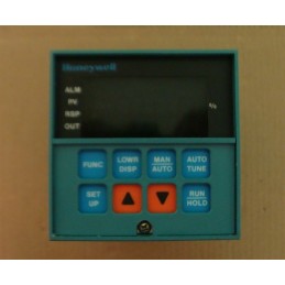 HONEYWELL TEMPERATURE CONTROLLER DC3003-0-00S-1-00-0111