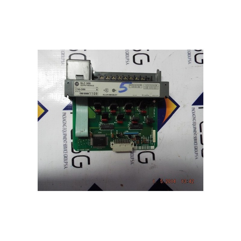 ALLEN BRADLEY SLC 500 1746-OB8 SER A