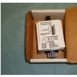 YORK PET-1481A TIME DELAY RELAY 0.3 S SECONDS TO 2.2 HOURS