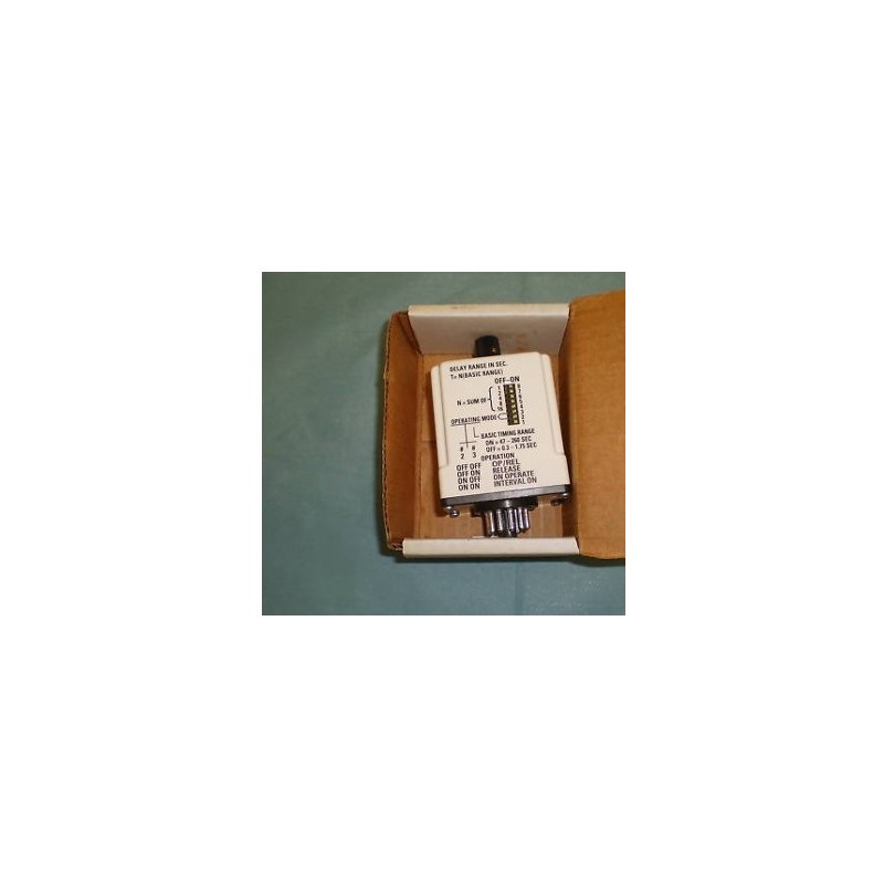 YORK PET-1481A TIME DELAY RELAY 0.3 S SECONDS TO 2.2 HOURS