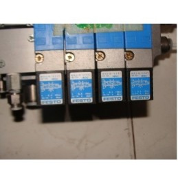 FESTO SOLENOID VALVE MTH-5/3B-7,0-S-V I