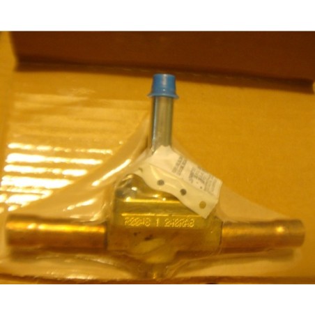 CARRIER REFRIGERAN SOLENOID 3/8"